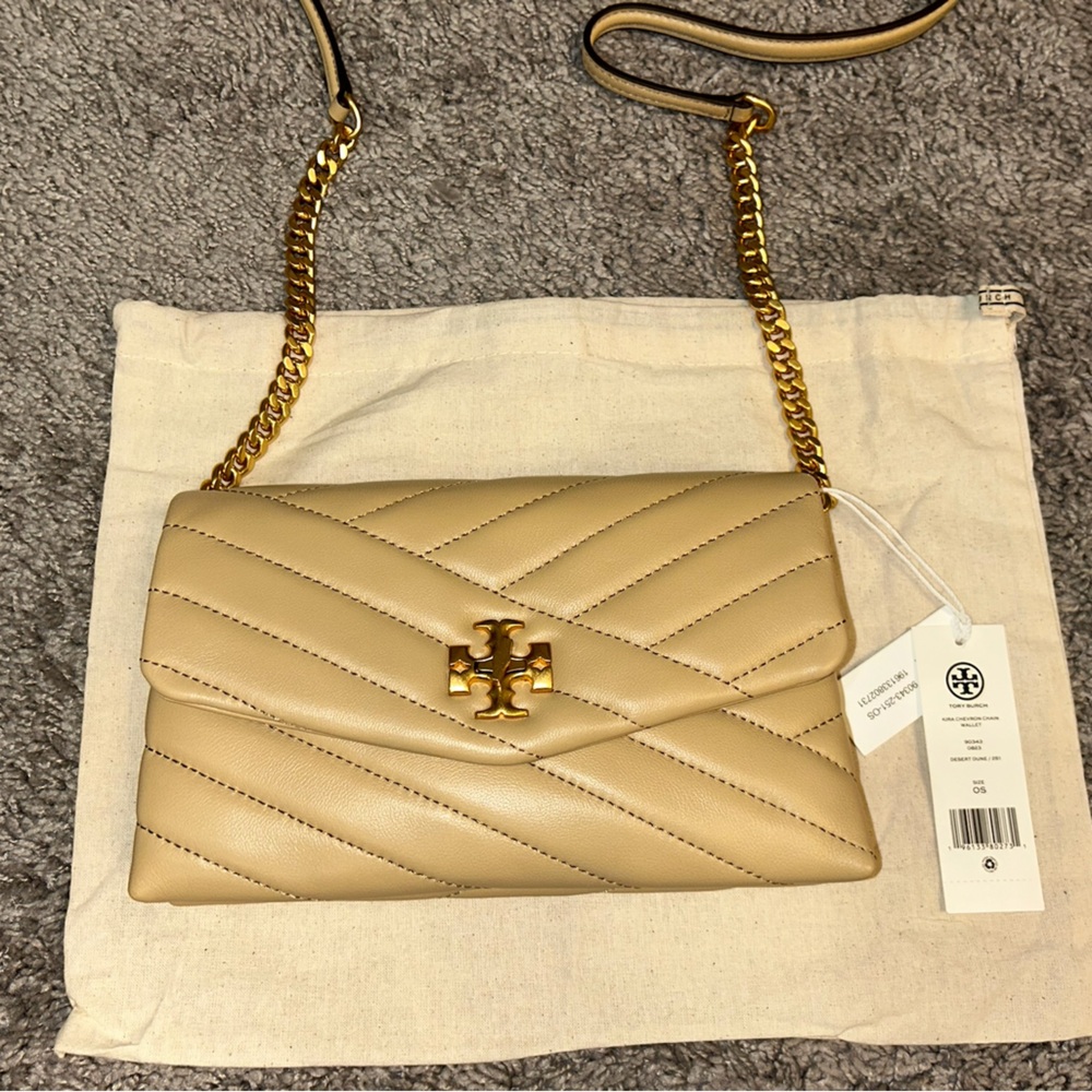 ****SOLD*****Tory Burch Kira Chevron Chain Wallet - Desert Dune